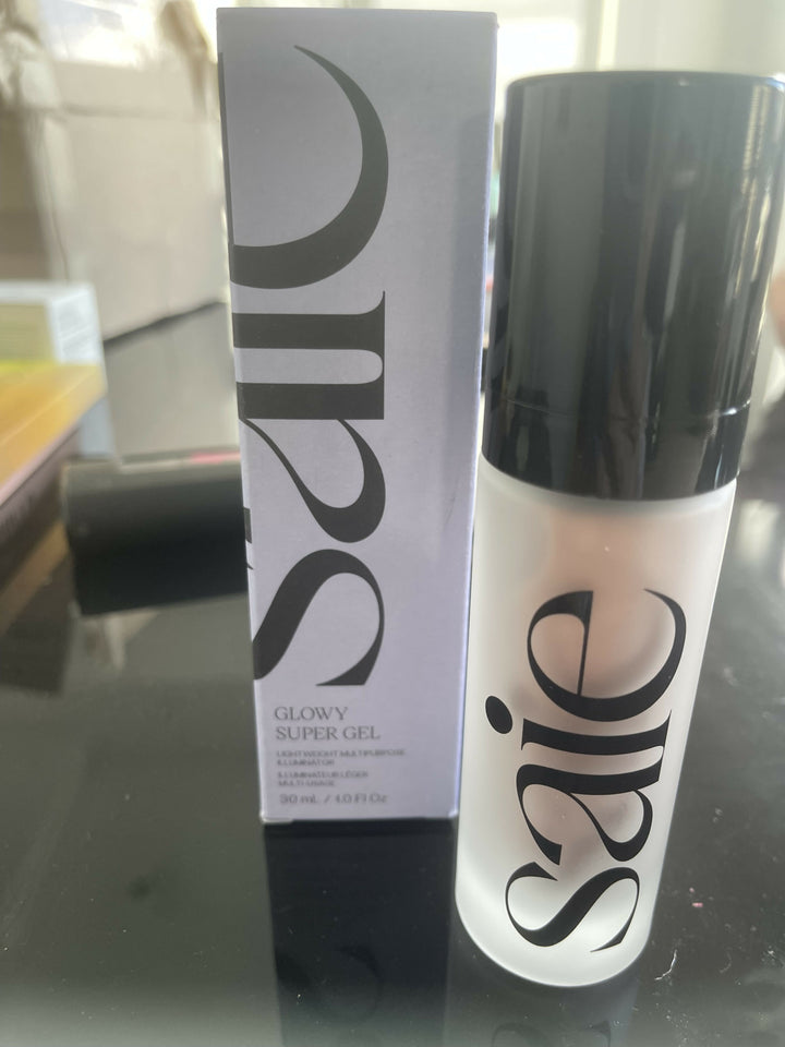 SAIE GLOWY SUPER GEL IN ROSEGLOW