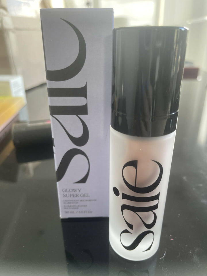 SAIE GLOWY SUPER GEL IN ROSEGLOW