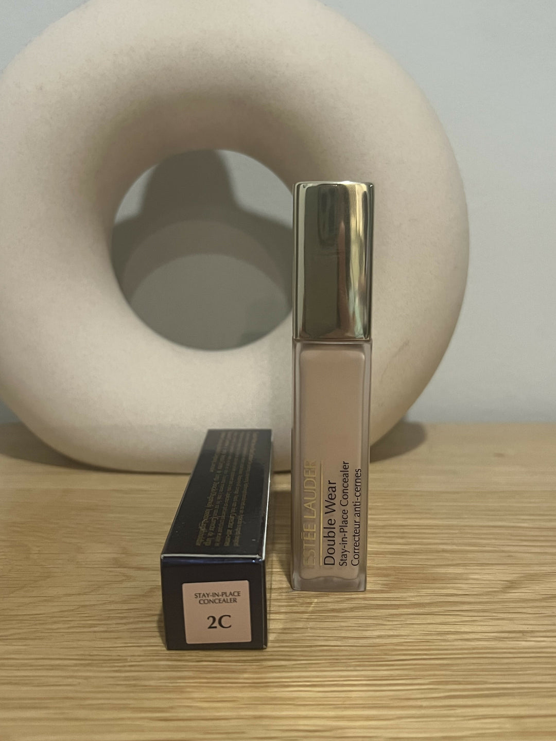 Double Wear Stay-in-place concealer 2C