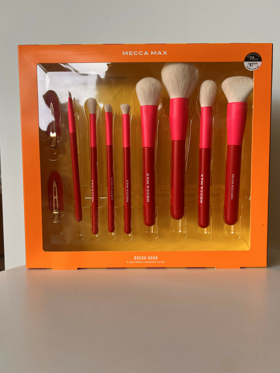 MECCA MAX Brush Hour 8-Piece Brush & Creaseless Clip Set