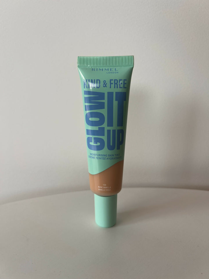 RIMMEL London Glow it Up Skin Tint