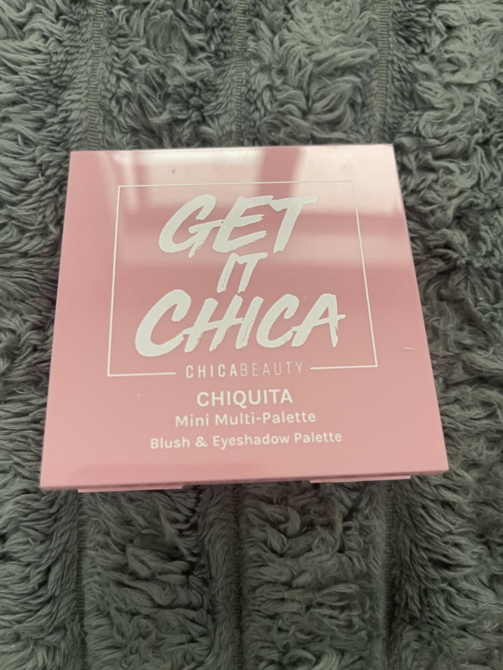 GET IT CHICA BLUSH AND EYESHADOW PALETTE