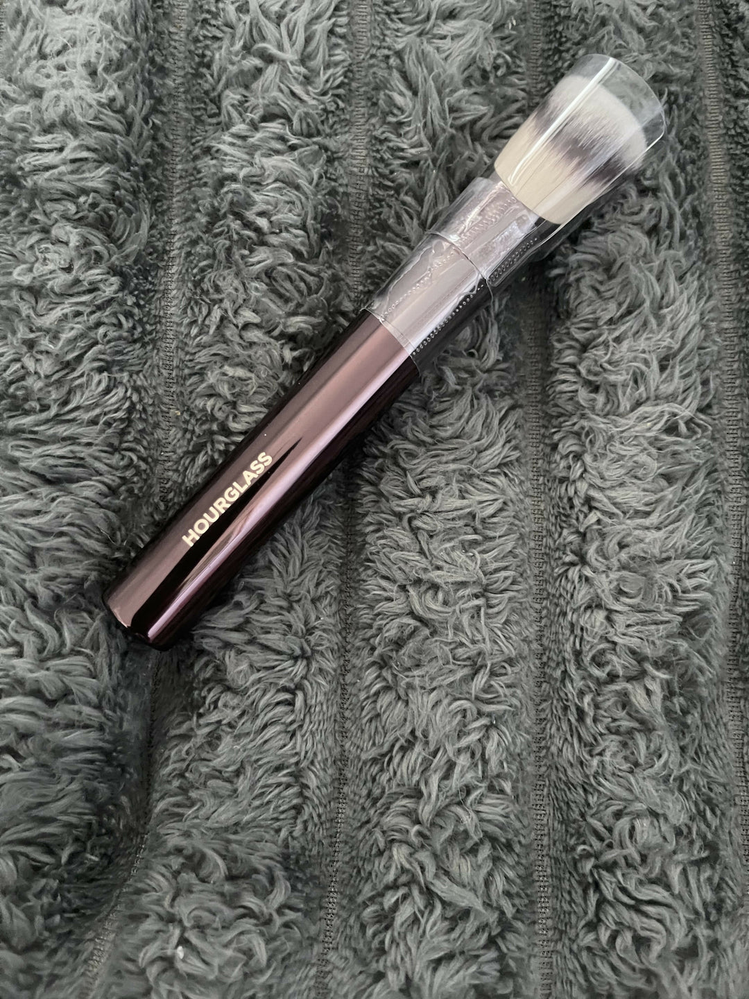 HOURGLASS NO 21 ambient Foundation Brush