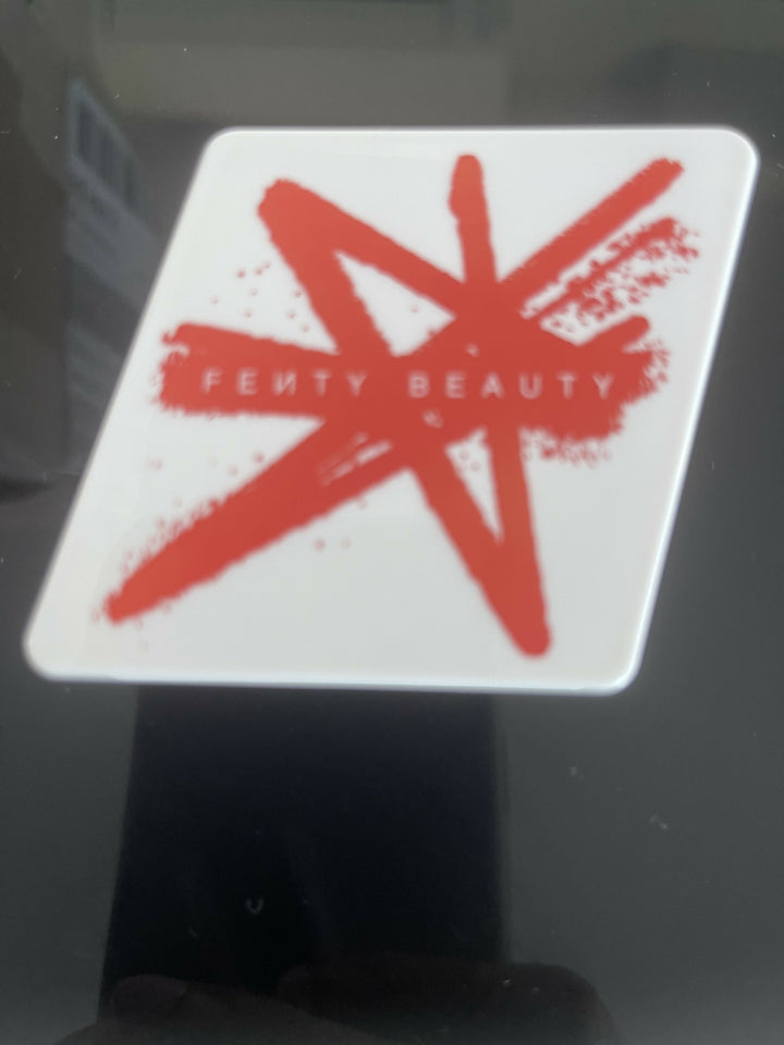 FENTY BEAUTY SUEDE POWDER BLUSH IN DAIQUIRI DIP